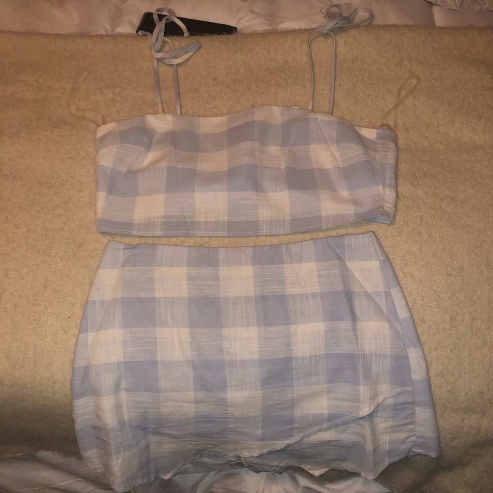 Two piece set